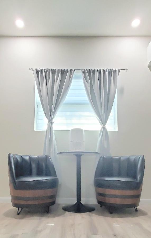 King Size Sassy Studio Сейнт Питърсбърг Екстериор снимка